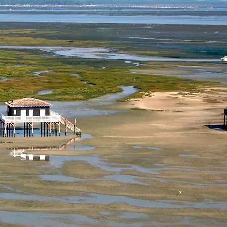 Le Cocon Effet'mer * لا تاسْتْ دو بوك